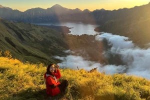 Mount Rinjani 2day and 1night summit Via Sembalun