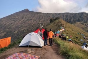 Восхождение на гору Ринджани 2D/1N Summit Trek 3726M