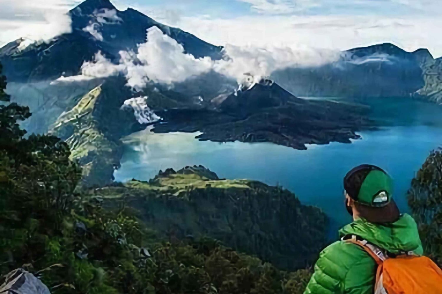 Mount Rinjani Crater Rim Trek with sunrise