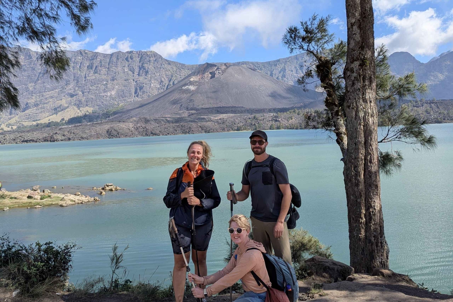 Mount Rinjani Hike 3 Days 2 Night Summit,Lake & Hot Spring