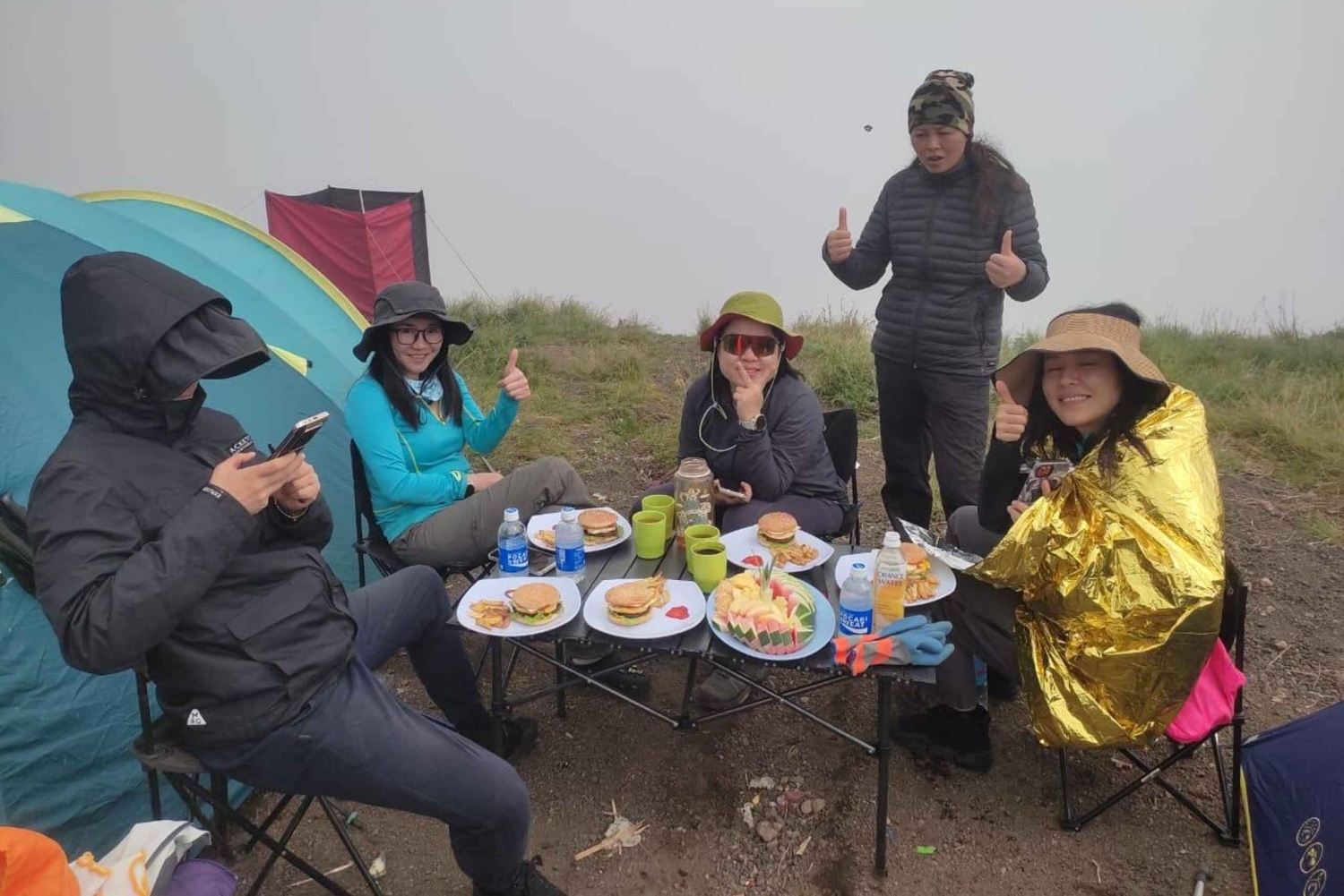 Trekking di un giorno sul Monte Rinjani attraverso il bordo del cratere di Senaru