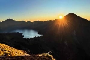 Mount Rinjani Summit Tour With Guide.
