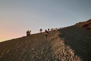 Mount Rinjani Summit Tour With Guide.