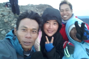 Mount Rinjani Trekking to Crater Rim of Senaru