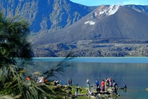 Mt. Rinjani Summit and Segara Anak Lake 3-Day Hike