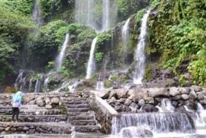 Private Tour Kelambu, Stokel Waterfall & Sukarara Village