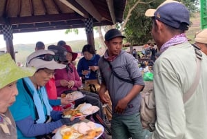 Rinjani 3D2N: Summit & Segara Anak Lake Adventure