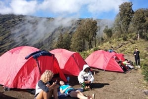 Aventura de trekking em Lombok Rinjani