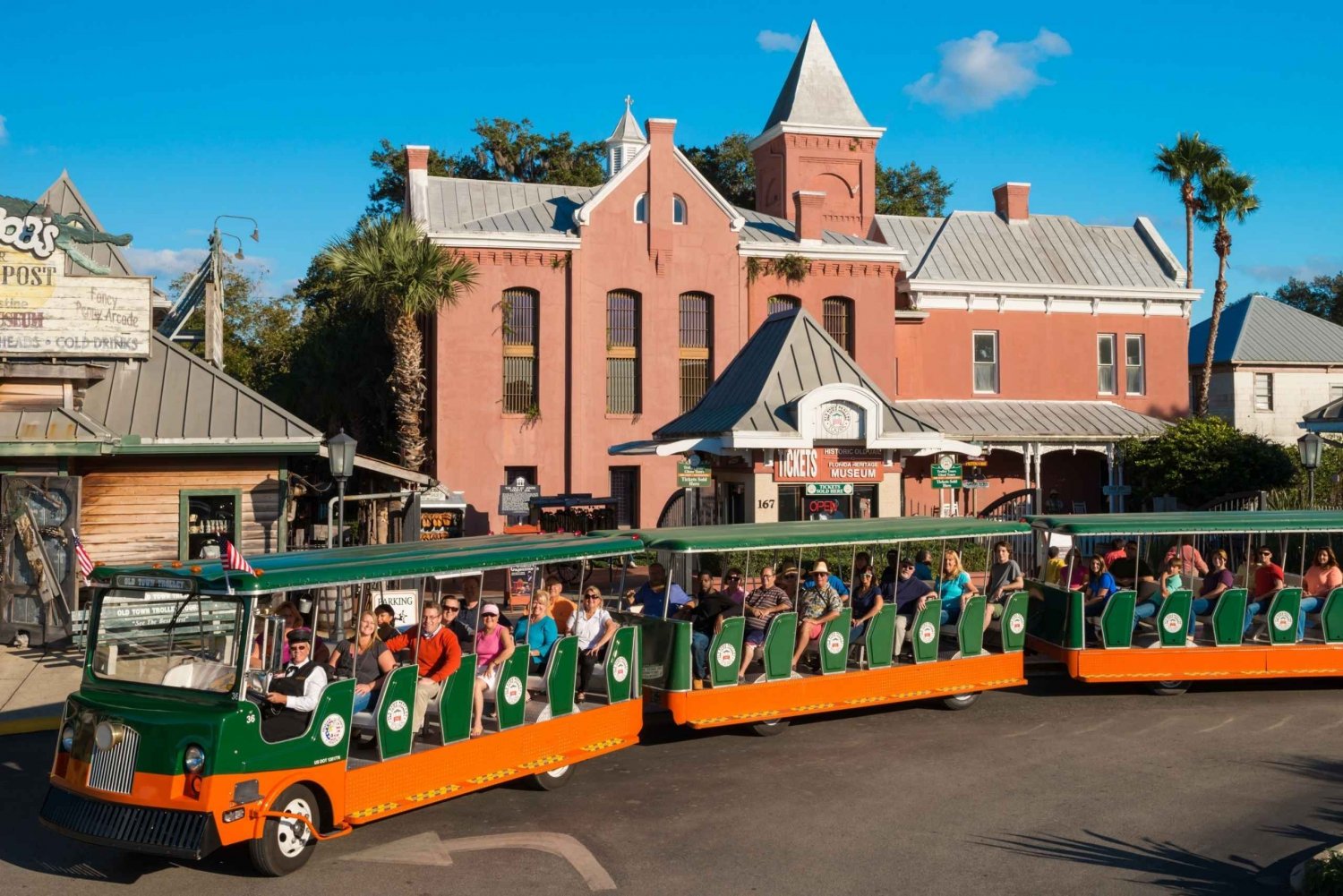 St. Augustine: Hop-On Hop-Off Trolley Tour