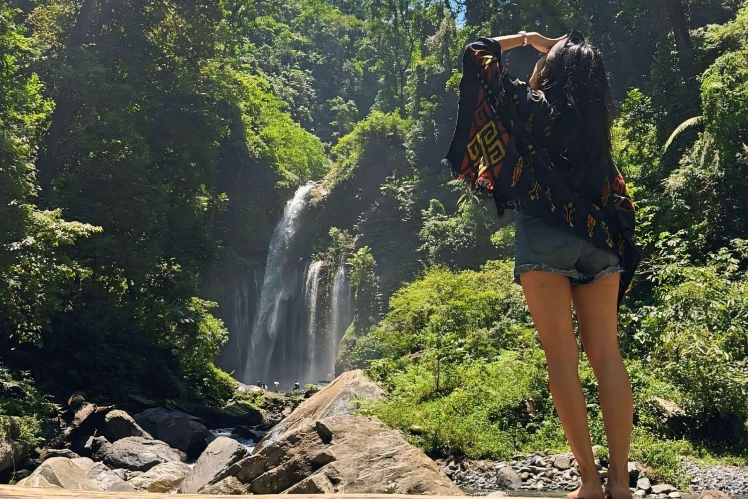 De förtrollande vattenfallen Sendang Gila och Tiu Kelep