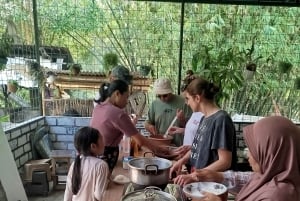 Traditional Making Coconut Oil