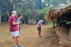 Odwiedź wioskę plemienia Lombok Sasak, wodospad i wzgórze Selong