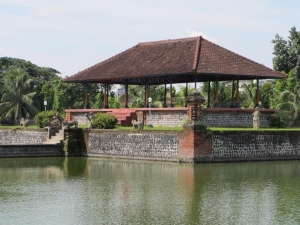 Mayura Water Palace