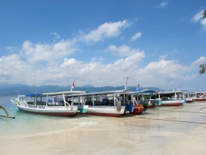 Public Boats waiting on Gili Trawangan