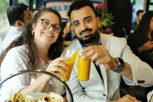 Bollywood Night Bus mit optionaler Live-Sängerin