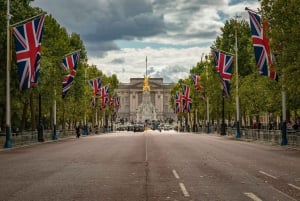 Buckingham Palace, vaktskifte og kronjuveler