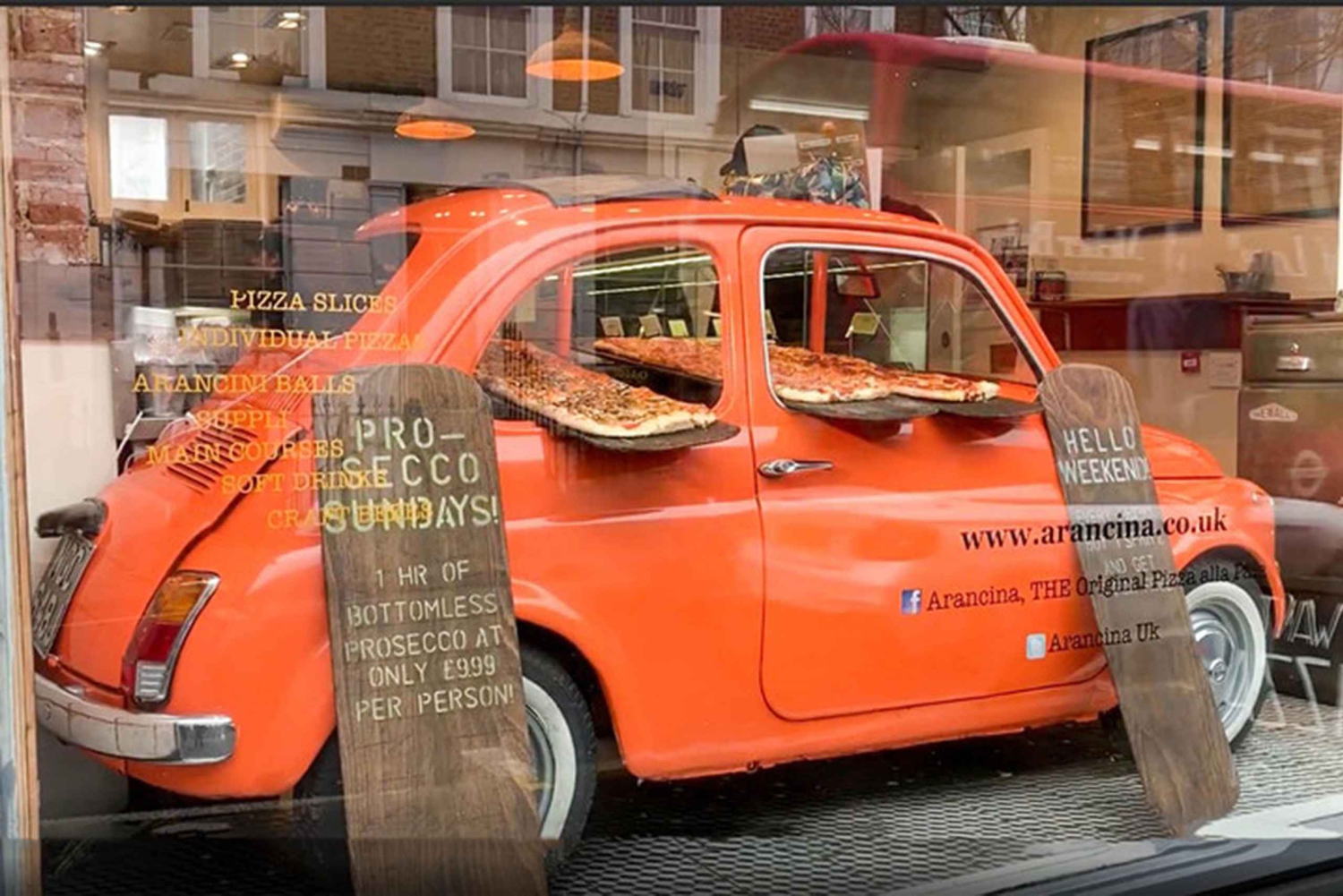 Colourful Notting Hill Photography Tour