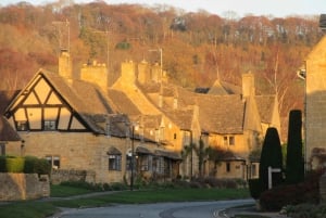 Cotswolds: Walks and Villages Guided Tour