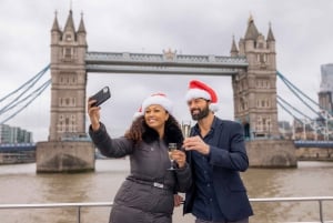 Праздничный лондонский рождественский круиз по реке Темзе с обедом