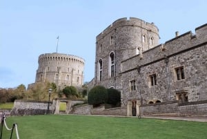 Lontoosta: Puolen päivän matka Windsoriin ja linnan liput