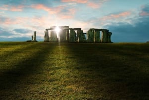 Vanuit Londen: dag met zonsopgang Stonehenge, Bath & Lacock