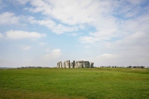 Lontoosta: Stonehengen puolipäiväretki ääniopastuksella