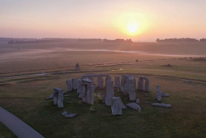 Vanuit Londen: ochtendtour Stonehenge met speciale toegang