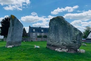 Från London: Stonehenge och stencirklarna i Avebury