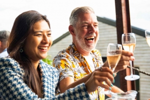 Depuis Londres : Visite en bus des vins anciens avec billets de train aller-retour