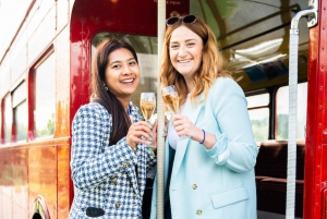 Lontoosta: Vintage Bus Wine Tour with Return Train Tickets
