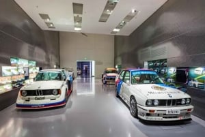 Desde Múnich: Stuttgart. Museos de BMW, Mercedes y Porsche.