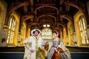 Fra London: Entrébillet til Hampton Court Palace inkl. haven