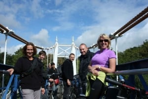 Hampton Court Palace Bike Tour, Royal Park, and Picnic
