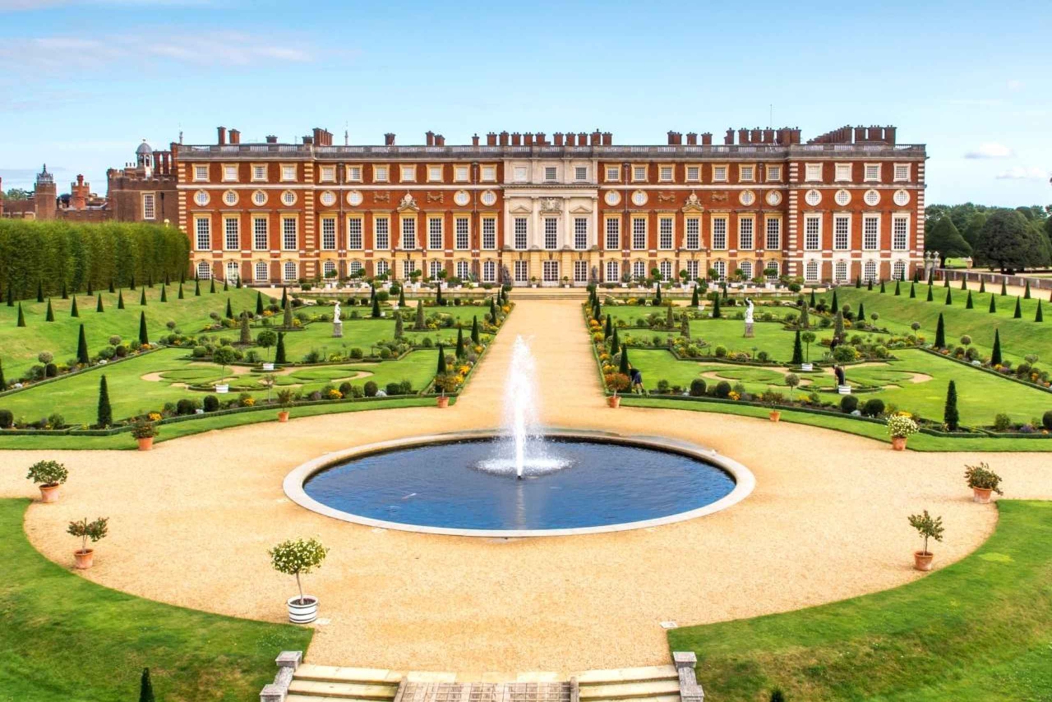 Полудневная поездка из Лондона в Хэмптон-Корт с билетами