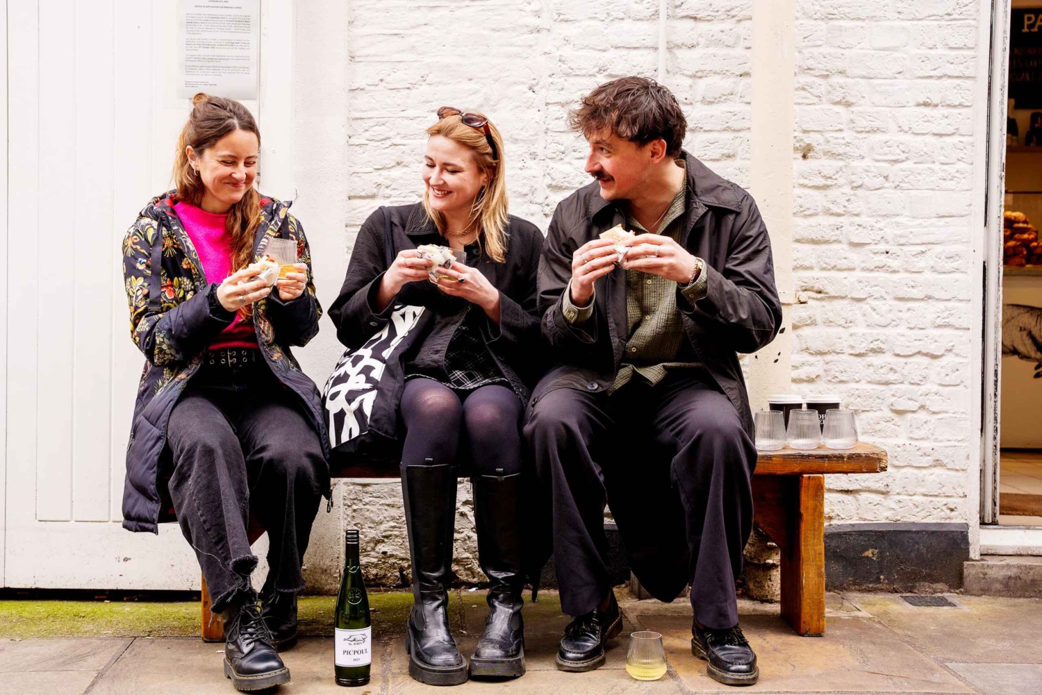 Avventura gastronomica locale a Londra: 10+ piatti, bevande e altro ancora