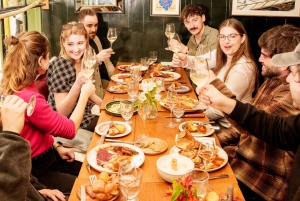 Avventura gastronomica locale a Londra: 10+ piatti, bevande e altro ancora