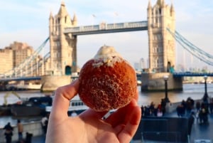 Lontoo: 3 tunnin salainen brittiläinen ruokakierros