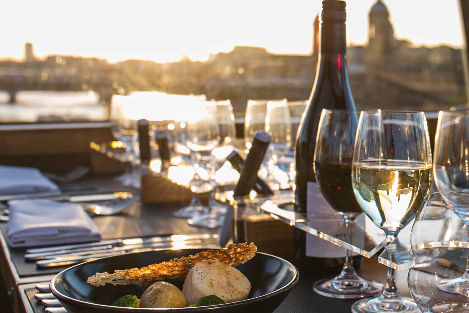 Londen: Lunch Tour van 4 gangen per luxe touringcar