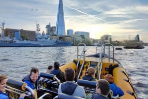 Lontoo: 40-minuuttinen Ultimate Tower RIB Blast -nopeusveneajelukierros