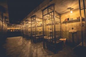 Lontoo: Alcotraz Immersive Prison Cocktail Experience -lippu.