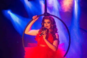 London: Allt jag vill ha i julklapp är en kabaréföreställning