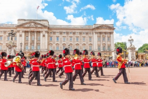 Londen: Buckingham Palace State Rooms met bustour en rondvaart