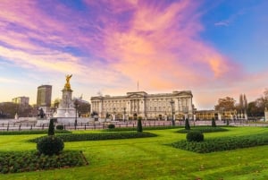 London: Buckingham Palace Ticket and Afternoon Tea