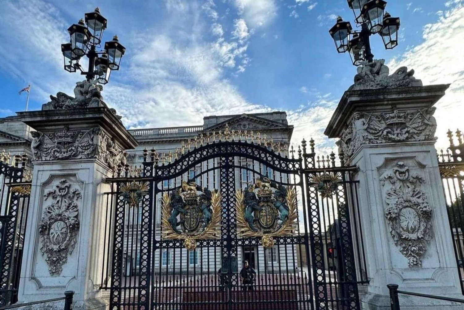 Londres: Excursão a pé guiada pelo Palácio de Buckingham e Westminster