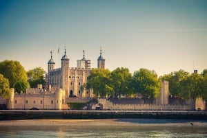 Changing of Guards, Tower of London, Beefeaters & Cruise