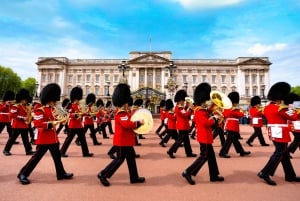 Changing of Guards, Tower of London, Beefeaters & Cruise