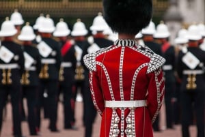 London: Changing of the Guard Experience and Landmarks Tour