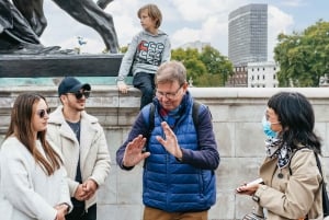 London: Changing of The Guard Tour