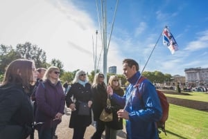 London: Changing of the Guard Walking Tour