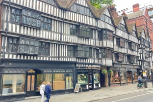 London: Charles Dickens Walking Tour for Small Groups